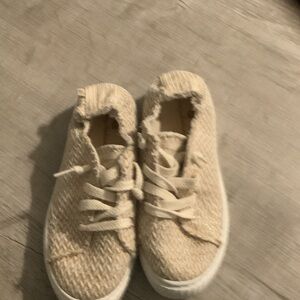 Tommy Bahama Cream Sneakers, slip on,‎ women